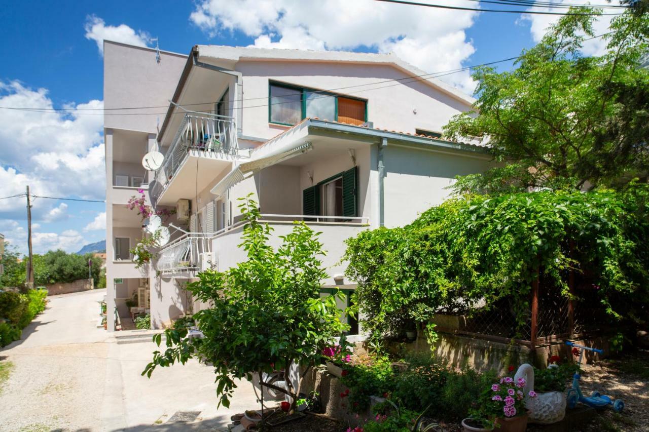 Apartman Pjero 3+2 Makarska Ngoại thất bức ảnh